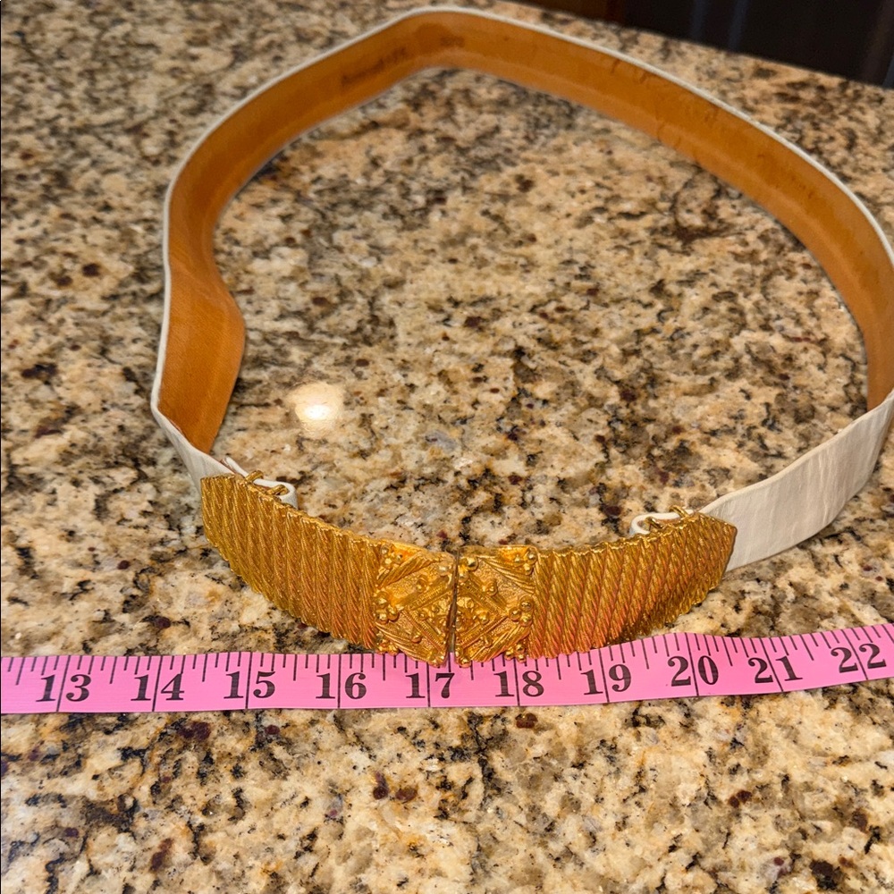 Elegant Gold and White Women's Belt